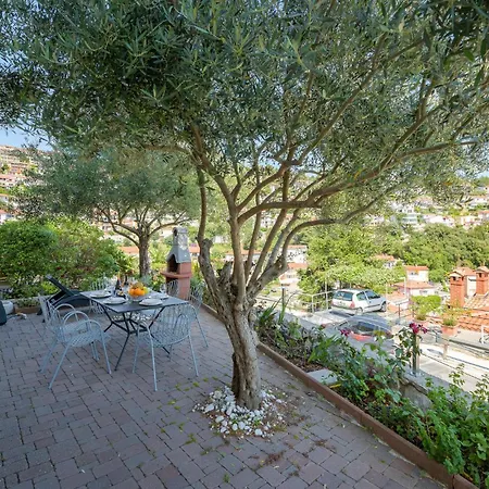 Appartement 2 Bedroom Beautiful In Rabac