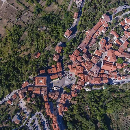 Gorgeous Apartment In Rabac With Wifi